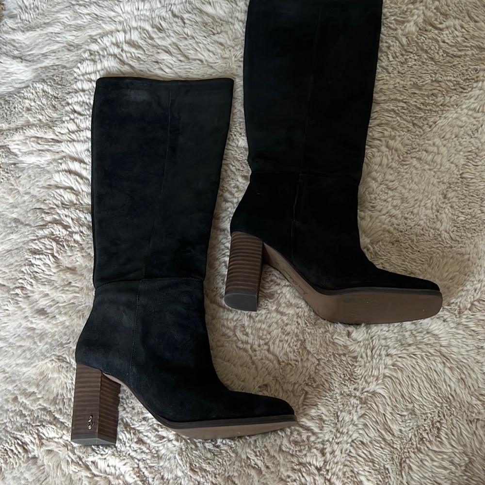 Black velvet boots